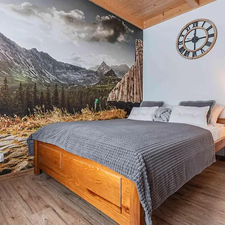 ホームステイ Goralove Pole ブジェギ