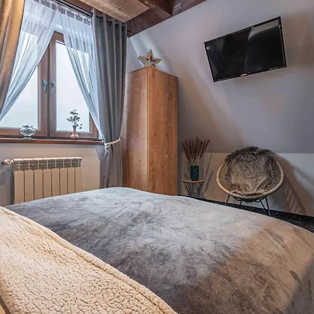 Privatunterkunft Goralove Pole *