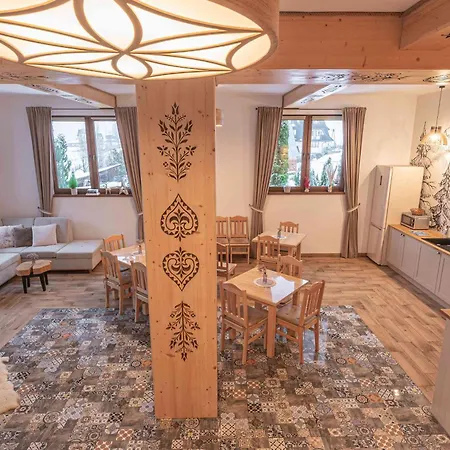 Goralove Pole ブジェギ