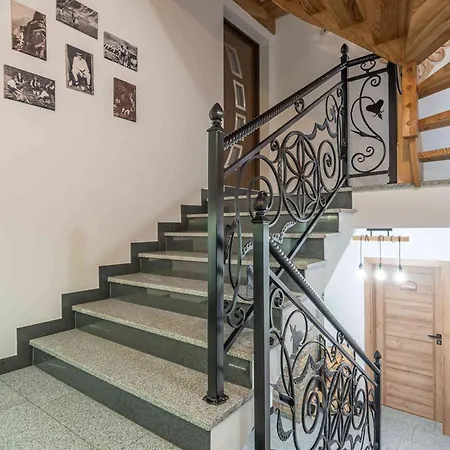 Goralove Pole ブジェギ